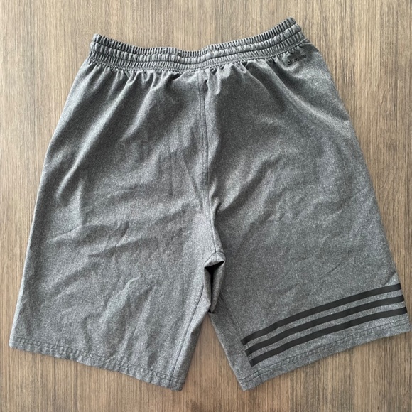 Mens Adidas 3 Stripe Shorts in Grey - Picture 6 of 8